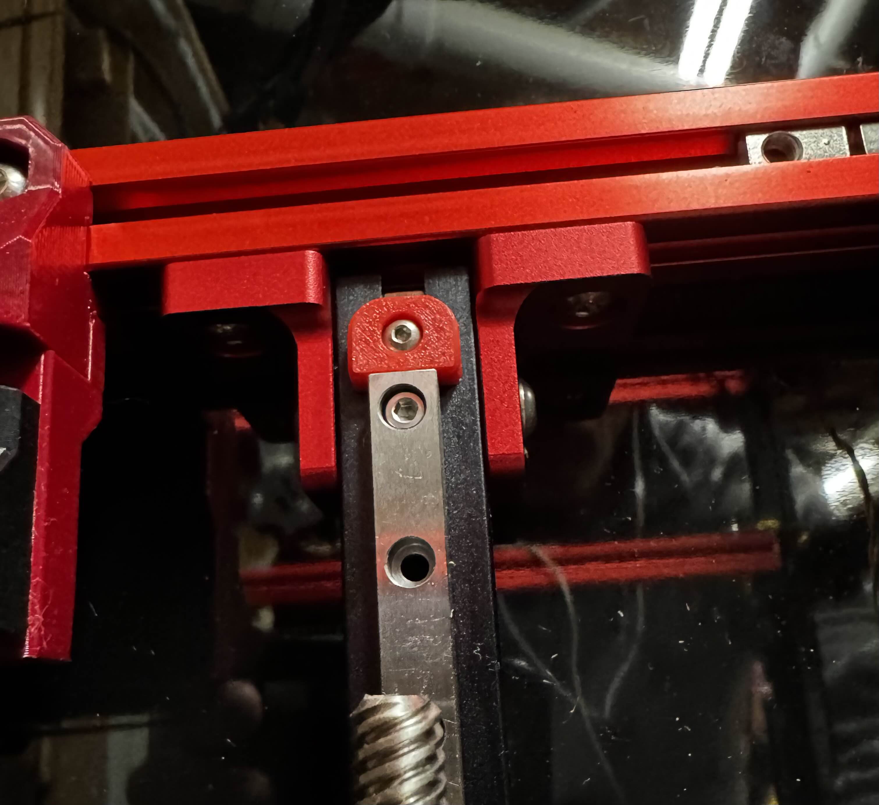 Trident Rear Extrusion Bracket